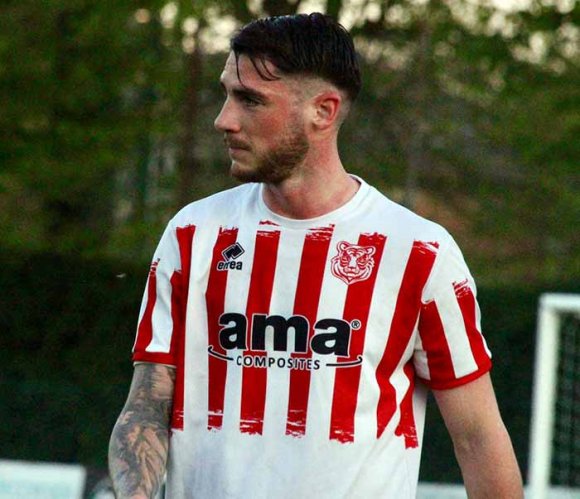 La Correggese e Daniele Sarzi Puttini avanti insieme in serie D