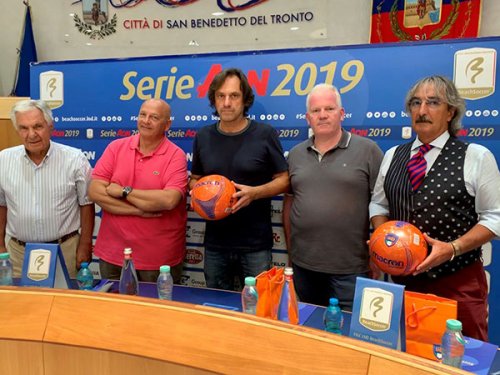 Beach soccer - A San Benedetto del Tronto tutta la magia del campionato italiano