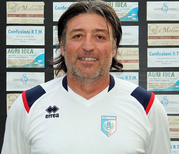 FC Bagnara, dopo la promozione in 2^ categoria Luca Derosa ancora sulla panchina biancazzurra