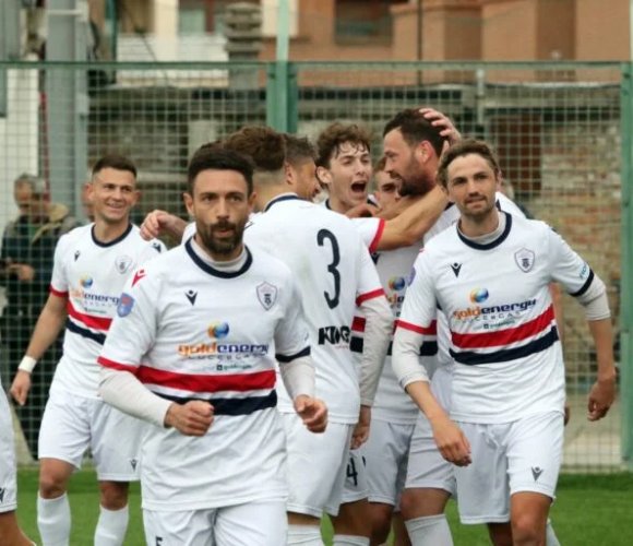 Vigor Senigallia vs Alma Juventus Fano 5-1
