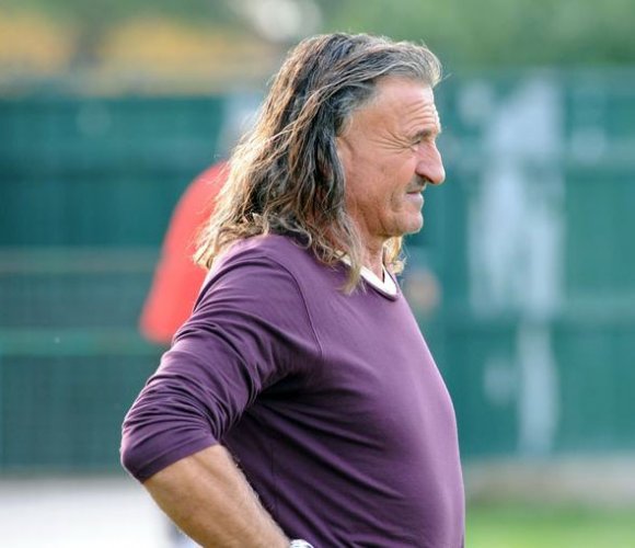 Ivan La Volpicella non è più l'allenatore dell'A.C.Pozzo