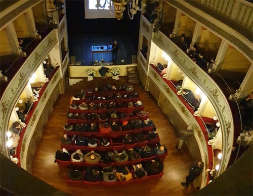 Ostra Calcio, in 130 per Ezio Aceti: Lo sport aiuta a eliminare il veleno delle relazioni: i pregiudizi”