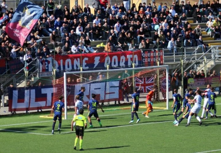 Vigor Senigallia vs Vastogirardi 0-2