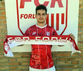 FCR Forl�: ecco un centrocampista