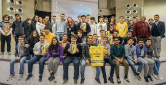 Sansovini a mirandola con i ragazzi del Luosi pico grazie alla collaborazione tra Lapam e modena FC. 2018