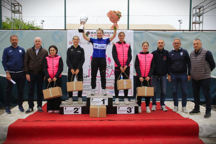 Agata Campana (Bft Burzoni VO2 Team Pink) sigla il bis a Fossano