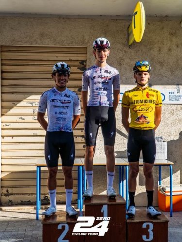 Senesi e Vitali firmano la doppietta di Ferragosto: l'Ethica Zero24 Cycling Team Ecotek conquista i primi due gradini del podio