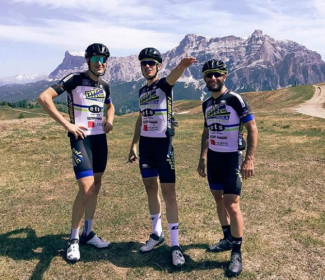 Bike Therapy Pergola: Doppietta alla Gran Fondo del Verdicchio, presente alla Hero Dolomites