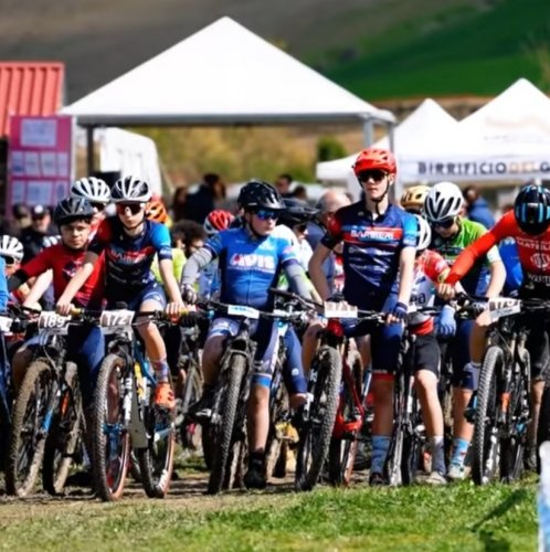 CICLISMO MTB, spettacolo ed agonismo alla prima della  Conero Cup