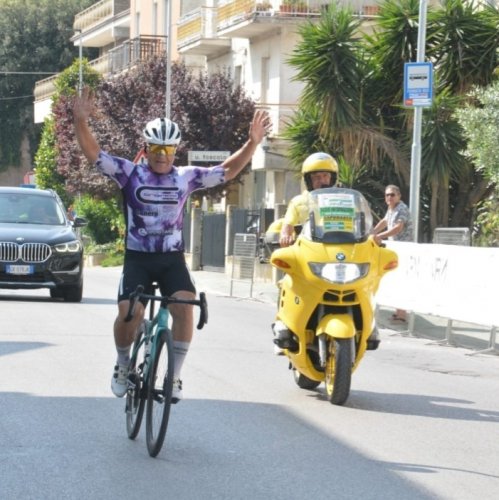 CICLISMO AMATORI  Successi di Busbanti e Sereni nel memorial TorresiGismondi