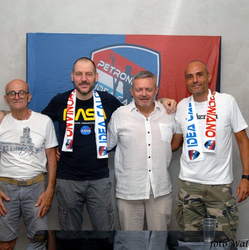 Il Petroniano si presenta
