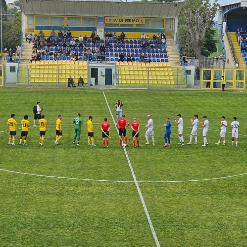 La Samb vince 2-0. Fermana scivola in Eccellenza