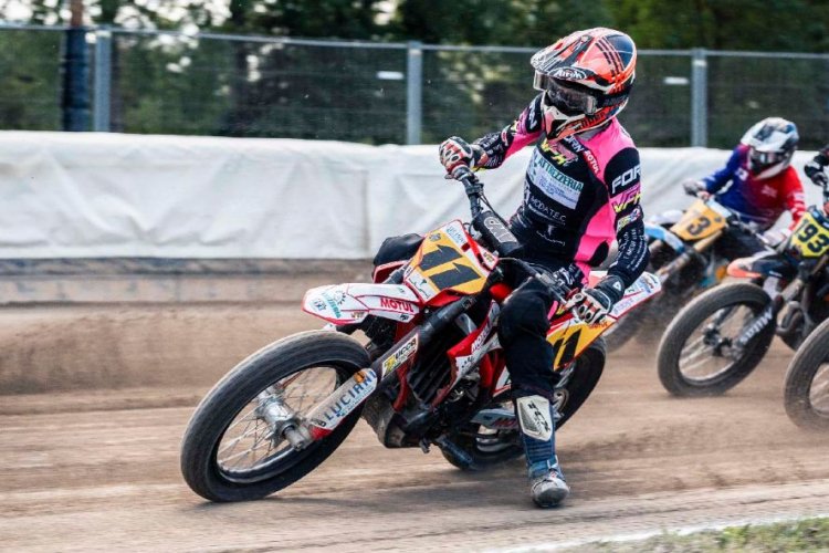 VFR Racing all'ultima gara mondiale flat-track