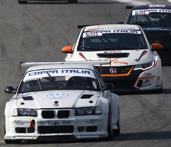 Tornano le quattro ruote a Misano World Circuit con i campionati del gruppo Peroni race