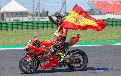Superbike: Bautista vince gara 1 Emilia-Romagna Round e allunga in classifica