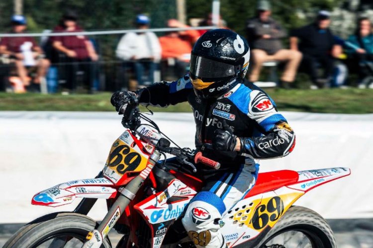 Halbert e VFR Racing campioni del mondo flat-track