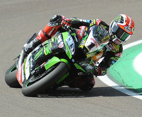 Jonathan Rea che si è laureato campione del mondo per la sesta volta in carriera