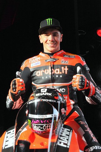 Superbike Jerez, Scott Redding trionfa in gara 1 Jonathan Rea si inchina