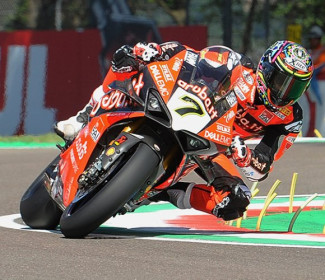 Superbike gara-2 GP Catalogna 2020: Chaz Davies fa paura!