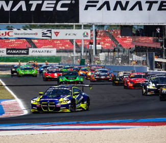 Si  acceso il weekend del fanatec GT world challenge Europe