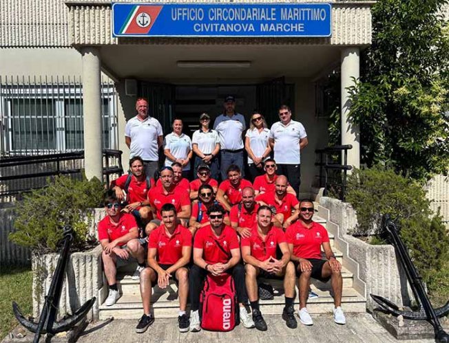 Il Centro Nuoto Macerata punto di riferimento per la formazione degli istruttori di nuoto francesi