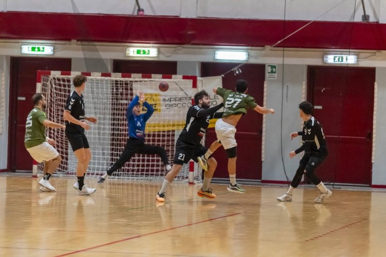 Proger Chieti - Pallamano Camerano 39 -28 (18-12 pt)