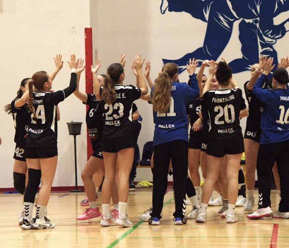 Serie A2/F - La pallamano Camerano fa en plein a Chieti