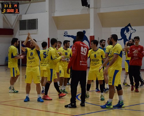 La Pallamano Camerano vince in casa contro l'Estense Ferrara