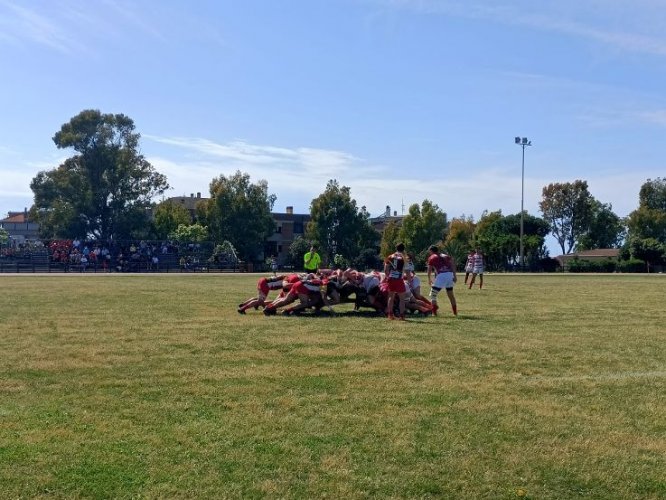 La Fiorini Pesaro Rugby cede a Civitavecchia nellultimo match di stagione