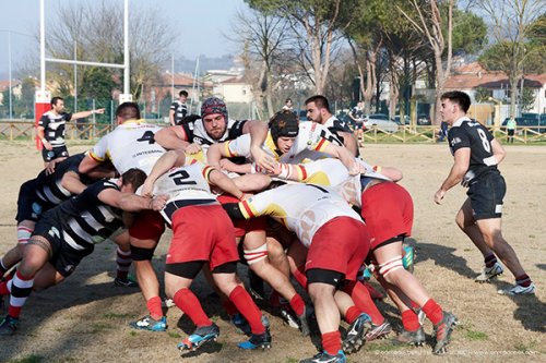 Rugby Serie A - Buona Pesaro Rugby nell'allenamento con Fano
