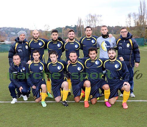 On line le foto 2017-2018 della G.S. Novilara Calcio