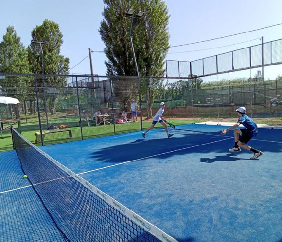 Il Tennis Club Viserba ospita il primo torneo di doppio giovanile, maschile e femminile, di padel