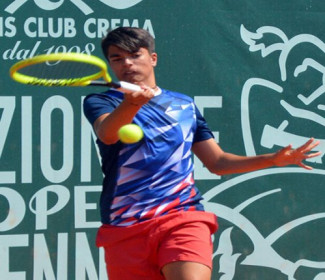 Per Ivan La Cava esordio vincente nel tabellone principale del Lago di garda junior open ITF