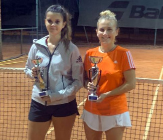 Primi match nel torneo Open femminile Memorial 'Giampiero De Giovanni'
