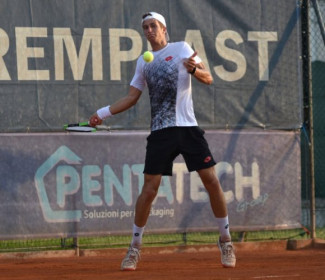 Michele Vianello conquista il 16° trofeo Oremplast