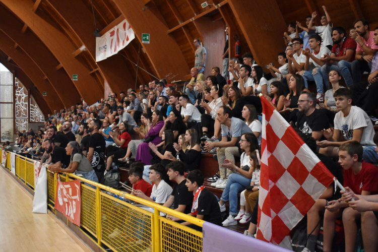 Teramo vince e condanna Ancona a ultima della classe