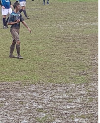 ALFONSINE-COMPAGNIA DELL’ALBERO una vera partita di calcio-fango…
