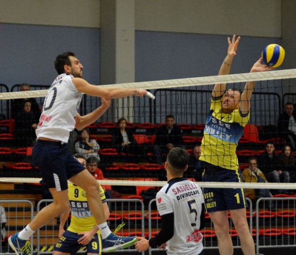 Consar Ravenna-Foris Index Cm Conselice 3-1 (25-19, 22-25, 25-18, 25-18)