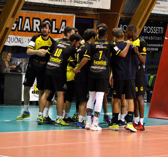 Canottieri Ongina vs Powervolley Milano 3-0