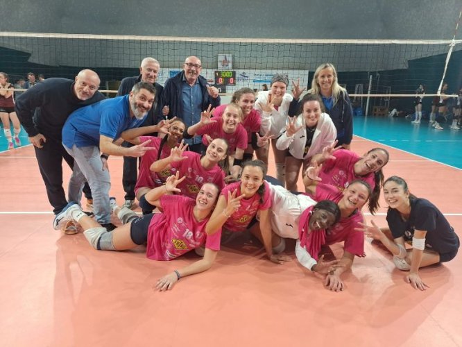 Polisportiva Pontevecchio- Fatro Ozzano 1-3 (23-25; 20-25; 32-30; 19-25)