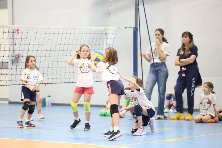 Il minivolley Csi Clai Imola Volley  apre le porte ad una nuova emozionante  stagione