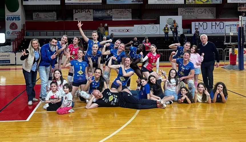 Fatro Ozzano Volley - De Mitri Volley Porto San Giorgio 3-1 (25-19; 22-25; 25-22; 25-19)