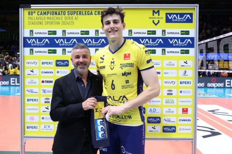 Valsa Group Modena - Yuasa Battery Grottazzolina 3-0 (25-16, 26-24, 25-14)