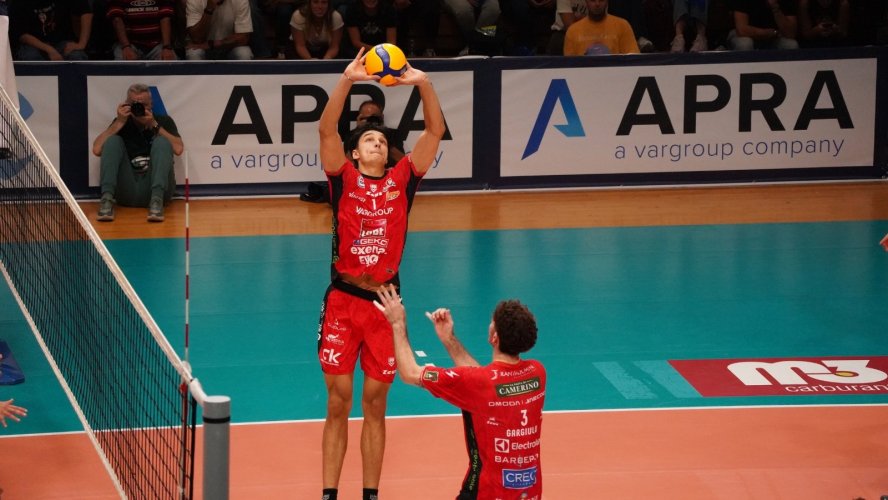 La Lube batte anche Milano 3-1 e vince la Jesi Volley Cup. Simeon Nikolov MVP del torneo