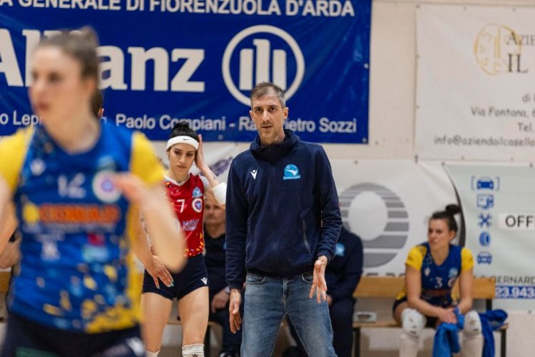 Volley serie B2 femminile girone E, si separano le strade tra Pallavolo Alsenese e coach Federico Bonini