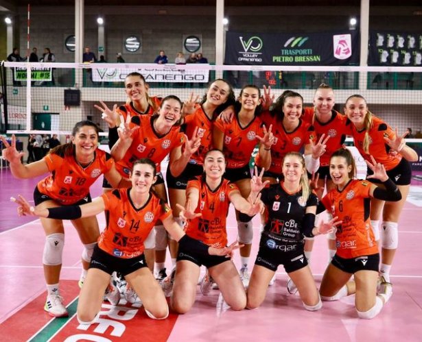 La CBF Balducci  Macerata vince ad Offanengo in quattro set