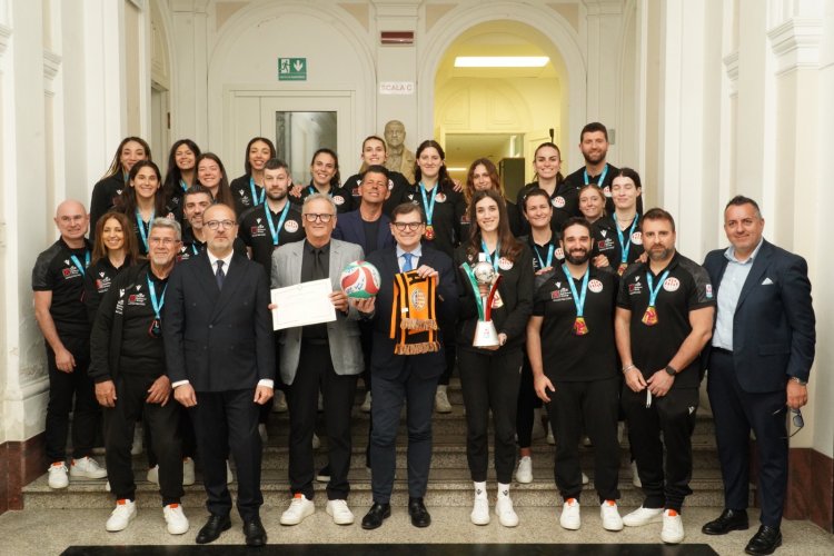 CBF Balducci HR Macerata - La CBF Balducci HR premiata dal Consiglio regionale delle Marche: conferito l'encomio,