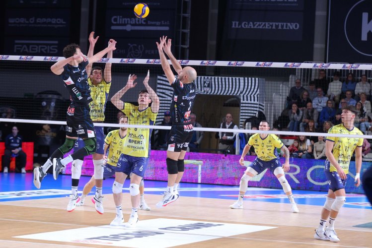 Sonepar Padova – Valsa Group Modena 1-3 (25-20, 20-25, 23-25, 17-25)