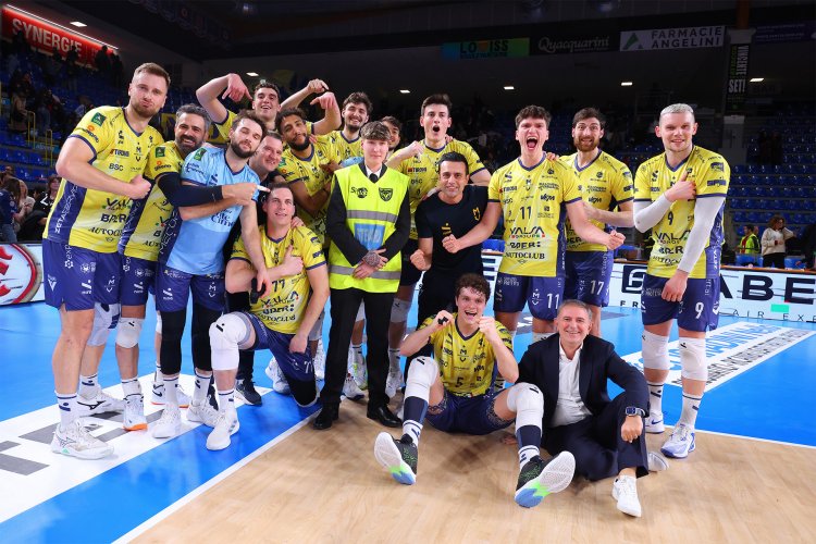 Lube Civitanova – Valsa Group Modena 2-3 (17-25, 22-25, 25-17, 25-18, 13-15)