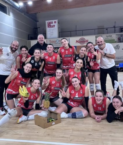 Emanuel  Riviera VTR Rimini - Cattolica  Volley  3-1 (25-5 23-25 25-10 25-16)